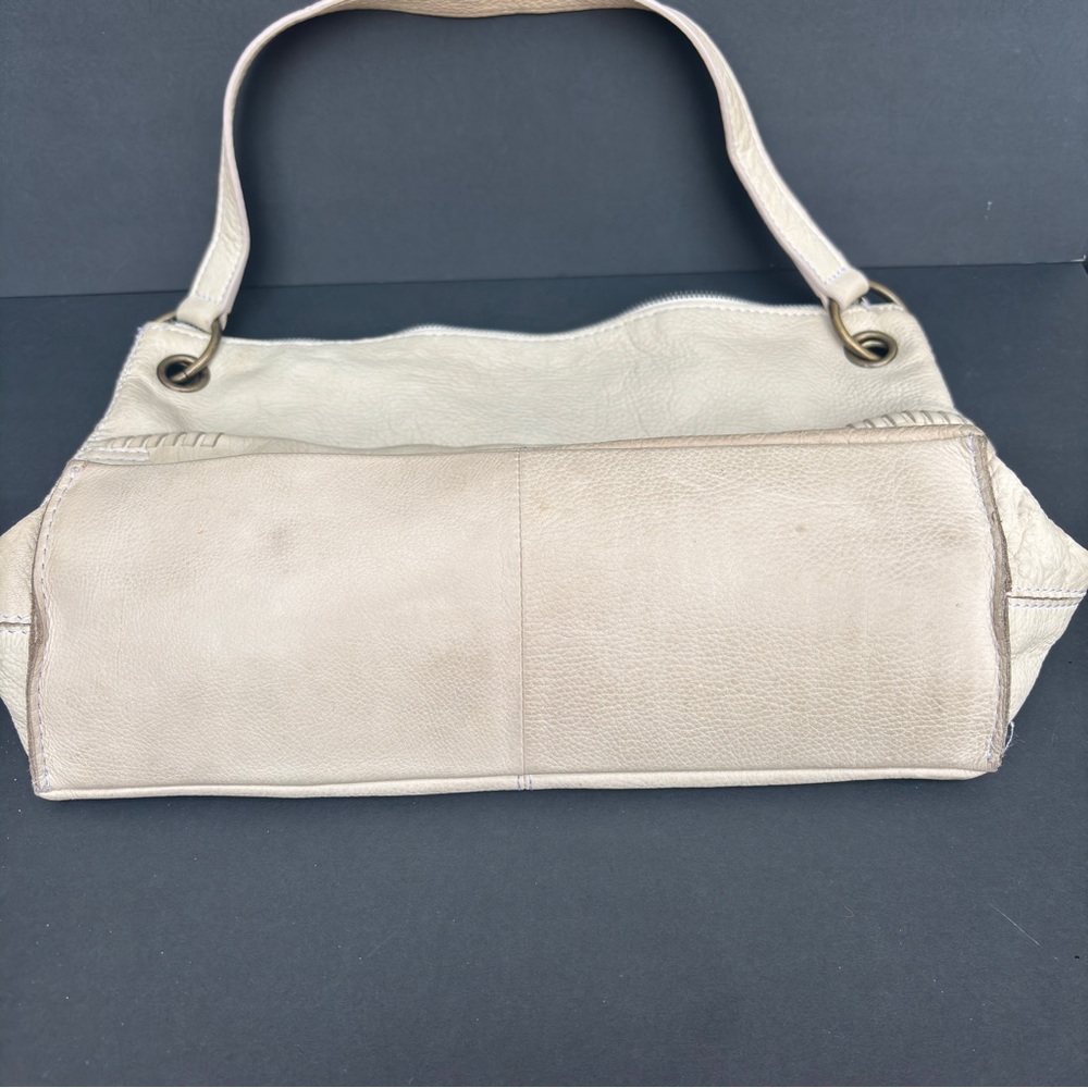 American Leather Co Ivory Shoulder bag, GUC - Picture 5 of 10